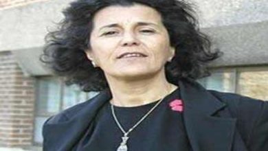 صورة الكاتبة والمخرجة الجزائرية يمينة شويخ في ذمة الله.. ووزيرة الثقافة تعزي