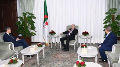 صورة الرئيس تبون يستقبل وزير الداخلية الفرنسي