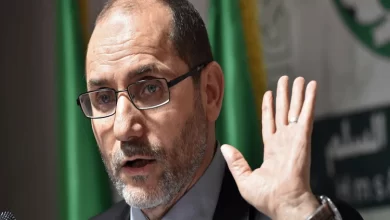 صورة عبد العالي حساني خلفا لمقري على رأس حركة حمس