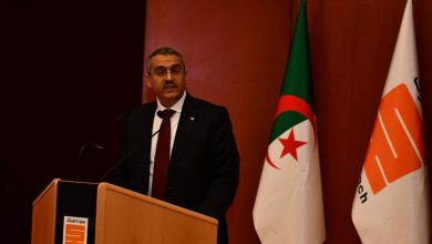صورة حكار شدد على أهمية تحديث منظومة الحماية والتأمين للمنشآت الطاقوية