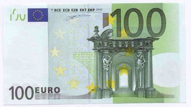 صورة تراجع طفيف للعملة الأوروبية.. هذا سعر 100 أورو في السكوار اليوم