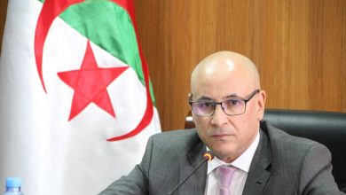 صورة هذا هو خليفة رزيق على رأس وزارة التجارة