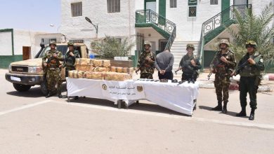 صورة توقيف 20 تاجر مخدرات وإحباط إدخال 4 قناطير من الكيف عبر الحدود مع المغرب