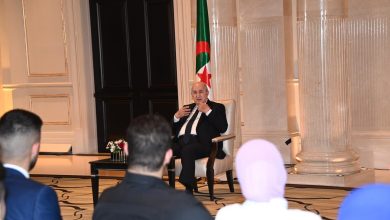 صورة رئيس الجمهورية يؤكد على إيلاء الأهمية القصوى للاستماع الدائم لانشغالات الجالية