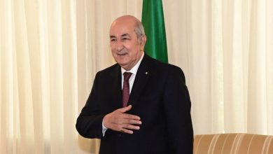 صورة رئيس الجمهورية يبعث برسالة إلى الشعب الجزائري بمناسبة عيد الاستقـلال والشباب